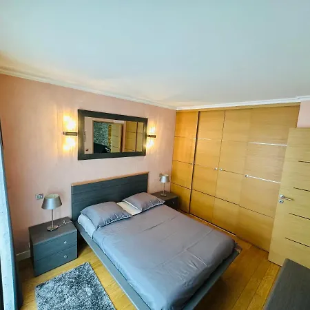 Apartment Tour Eiffel Convention