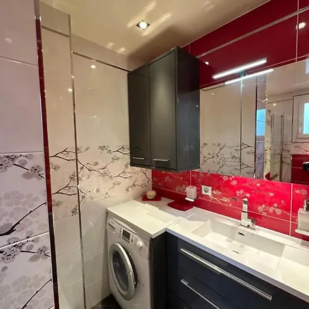 Tour Eiffel Convention Apartment